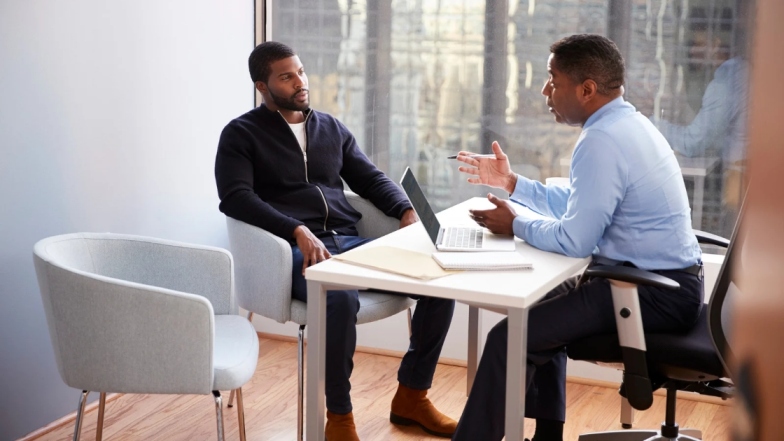 Truck accident attorney Houston advising victim against insurance tactics