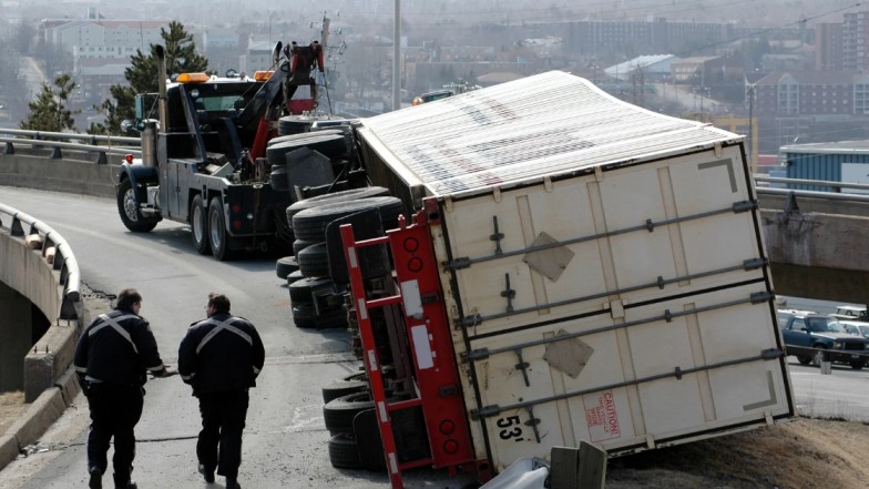 Houston Truck accident attorney helping victims after a truck crash.
