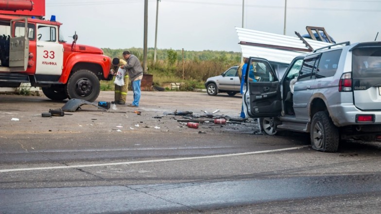 Collecting accident site evidence including police reports and photos