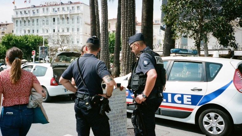 Lawyer using police reports and accident site evidence to prove liability