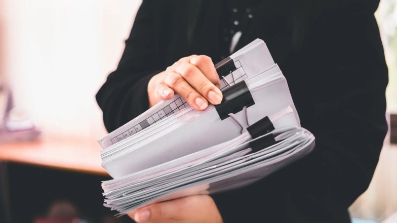 Essential personal injury documents like police reports, medical records, and insurance papers